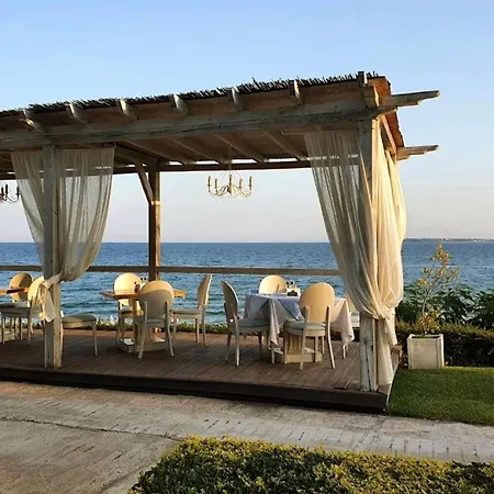 Star Dreams With Glass Veranda
